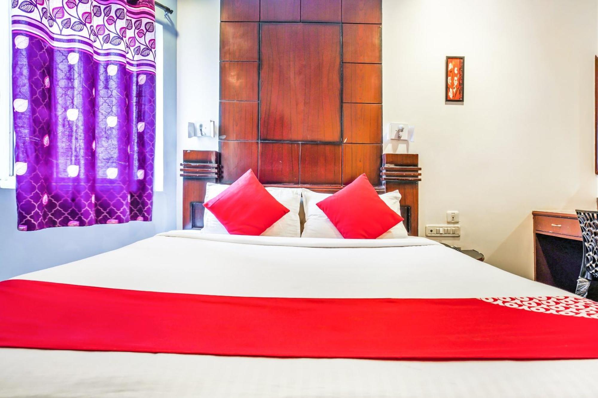 Hanvi Inn Hyderabad Ngoại thất bức ảnh